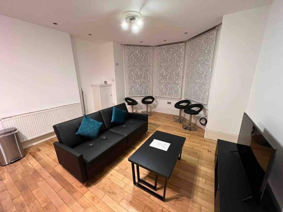 2 Bed Garden Flat West Dulwich Free Street Parking Διαμέρισμα Λονδίνο Εξωτερικό φωτογραφία